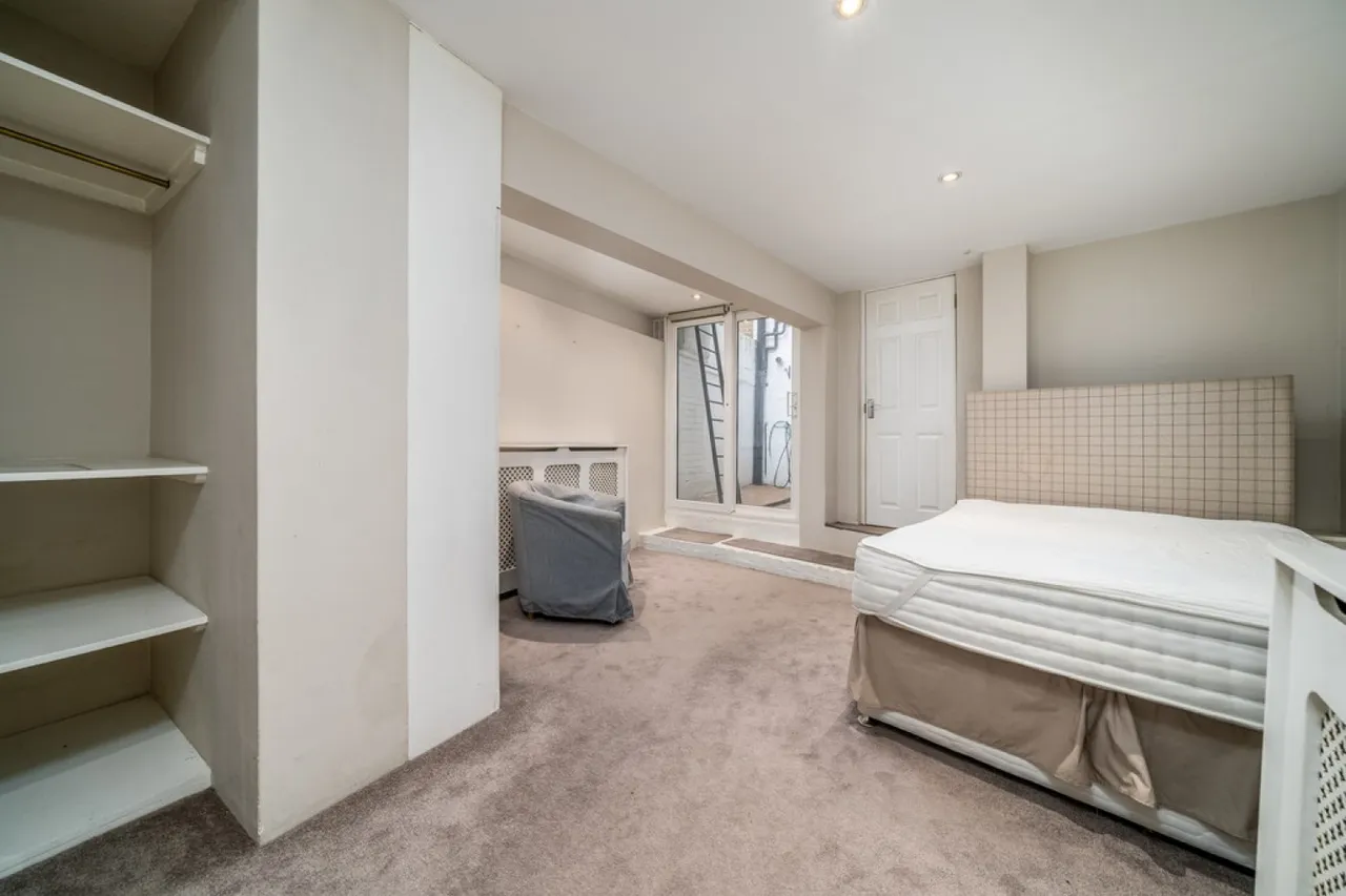 Burnaby Street, Chelsea, photo 12