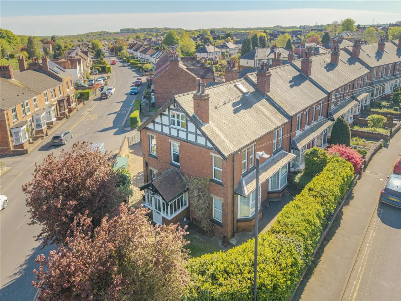 4 bed house for sale — Leeds Road, Tadcaster