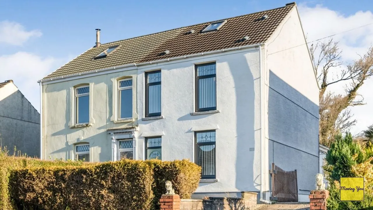 2 bed house for sale — Birchgrove Road, Birchgrove, Swansea