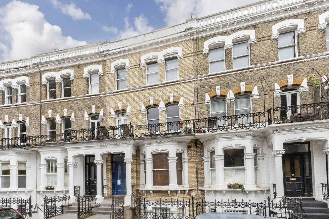 1 bed property to rent, Lisgar Terrace, W14