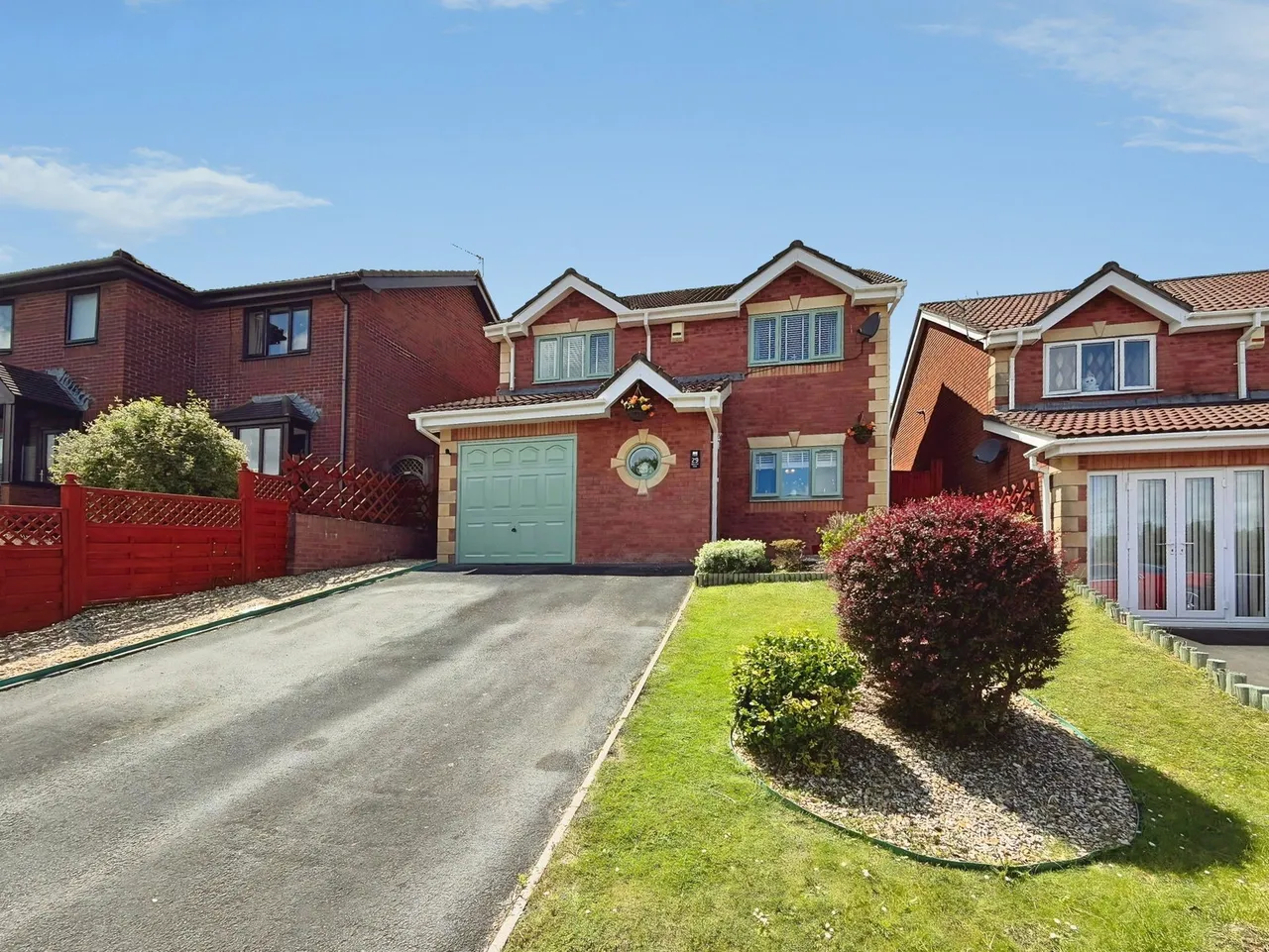 4 bed house for sale, Oakwood Drive, Gowerton, SA4