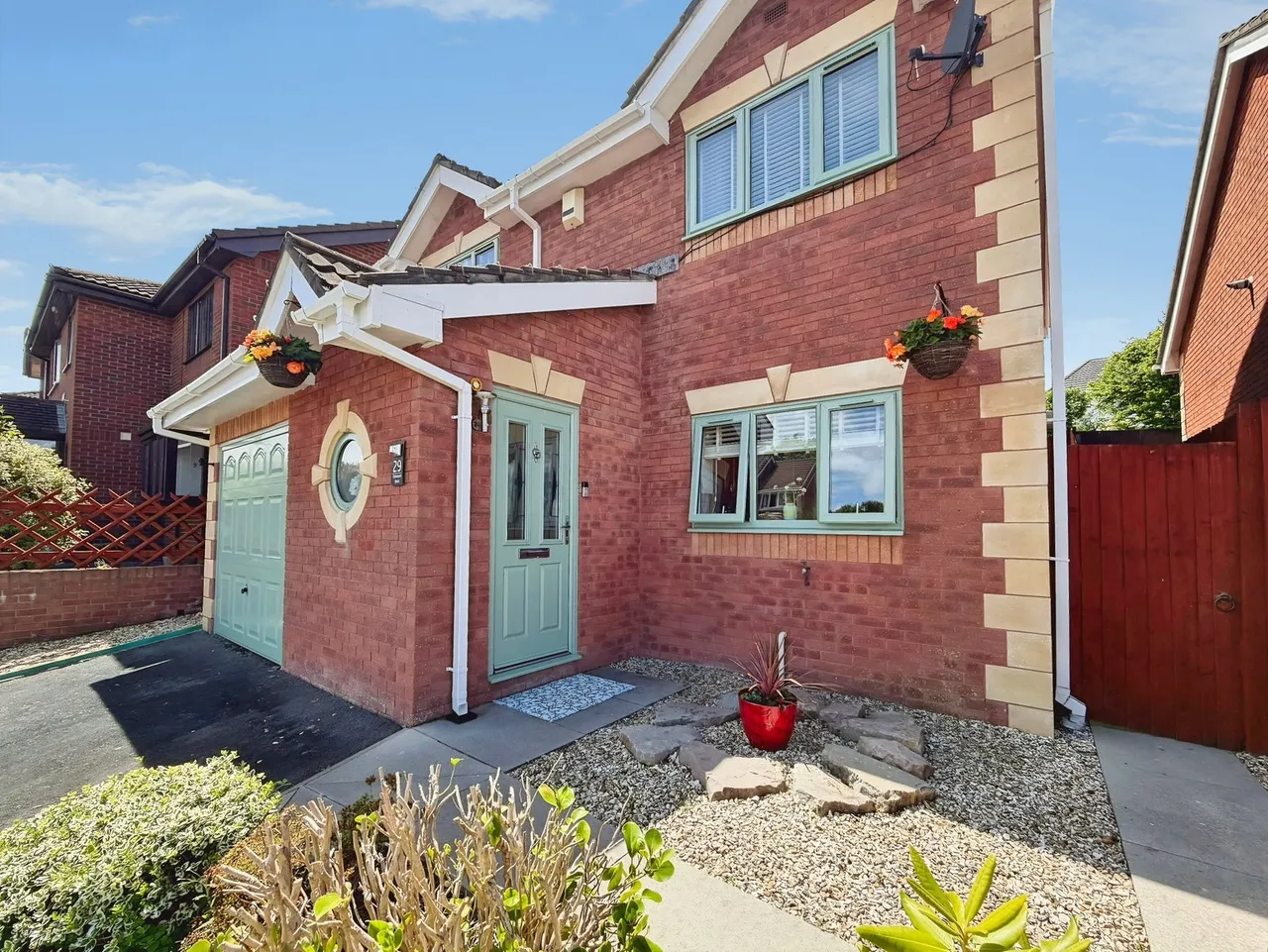 Oakwood Drive, Gowerton, SA4, photo 2