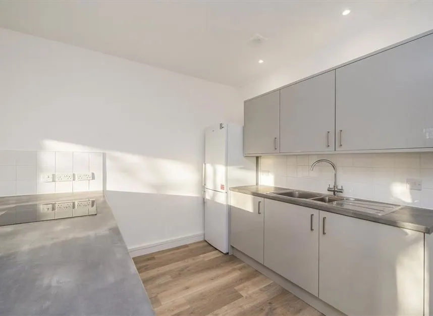 Holland Grove, Stockwell, SW9, photo 5