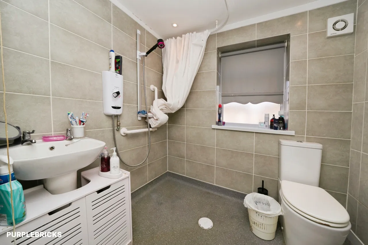 Byron Close, Prenton, CH43, photo 22