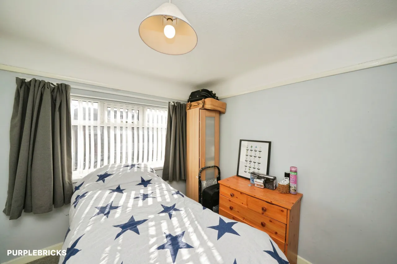 Byron Close, Prenton, CH43, photo 17