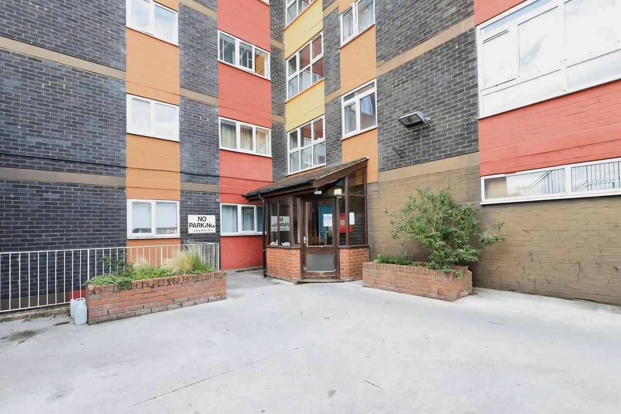 St. Cecilia Close, Kidderminster, DY10, photo 10