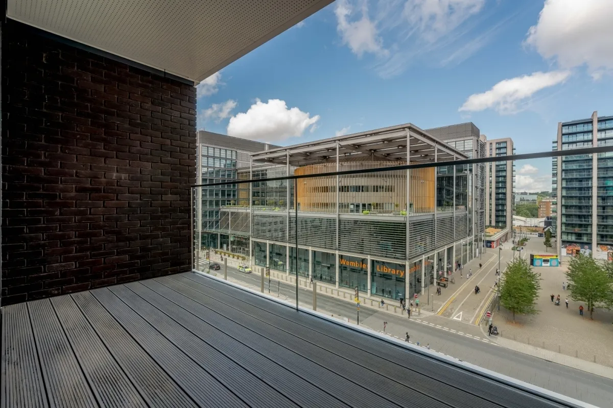 10 Elvin Gardens Wembley Park HA9, photo 5