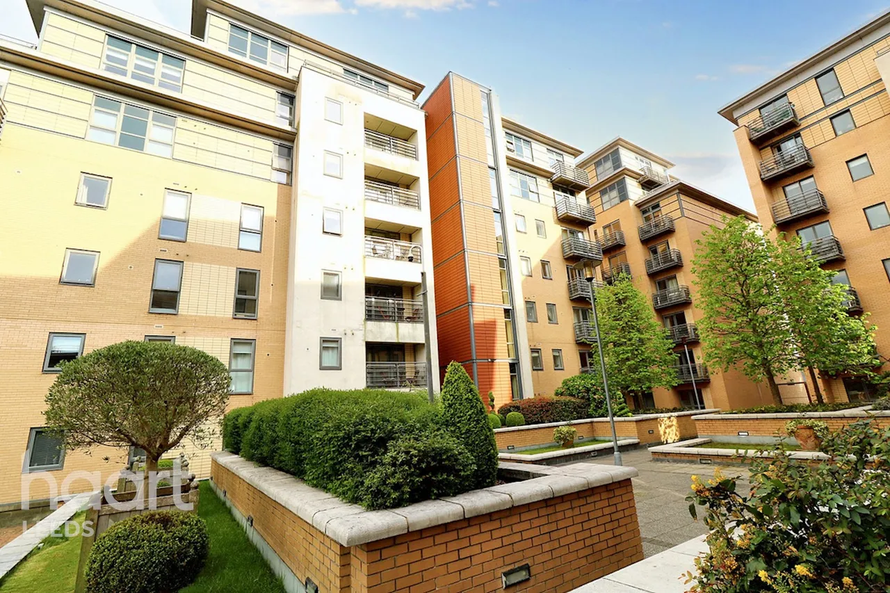 Bowman Lane, Leeds, LS10, photo 19