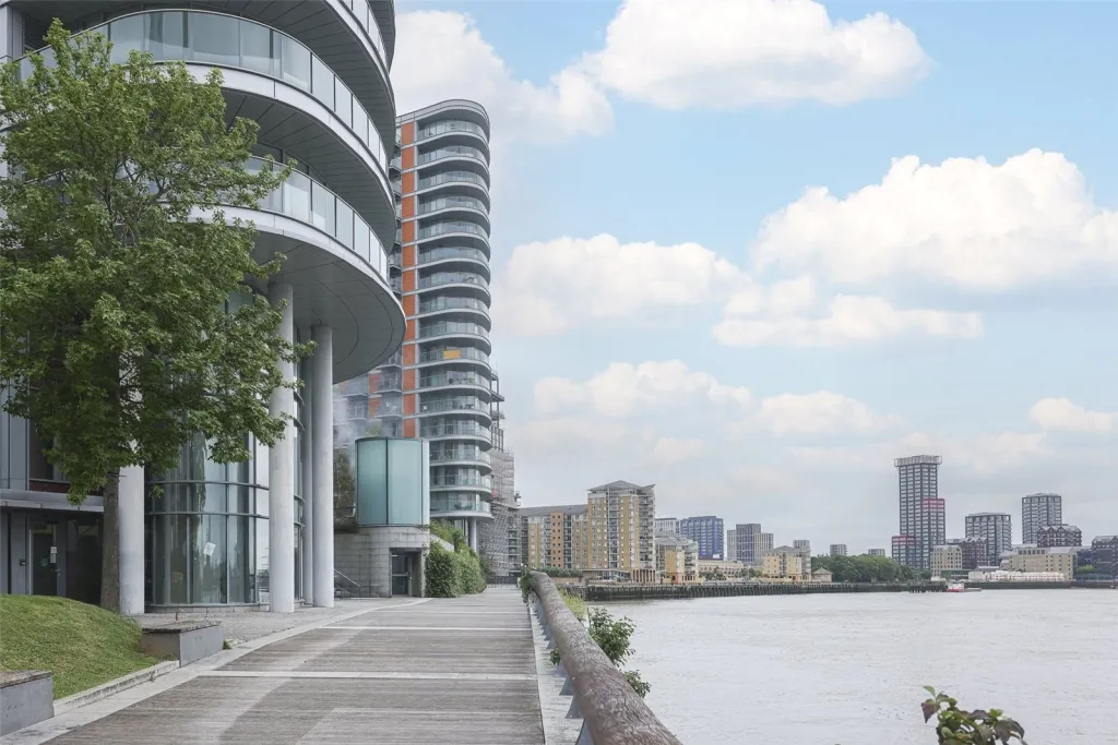 Blackwall Way, Blackwall, E14, photo 2