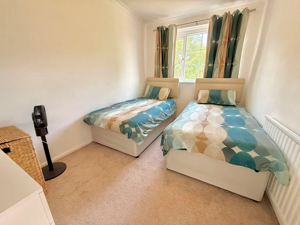 Dalling Drive, Houghton Regis LU5 5EF, photo 7