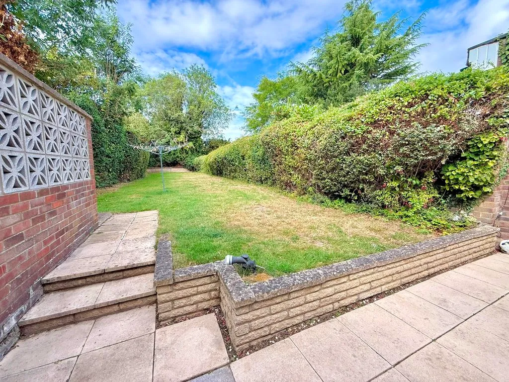 Dalling Drive, Houghton Regis LU5 5EF, photo 17