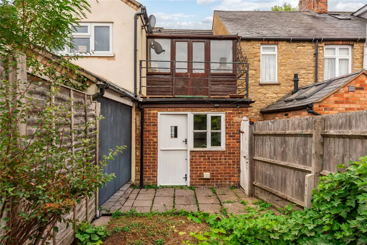 High Street, Olney, MK46, photo 8