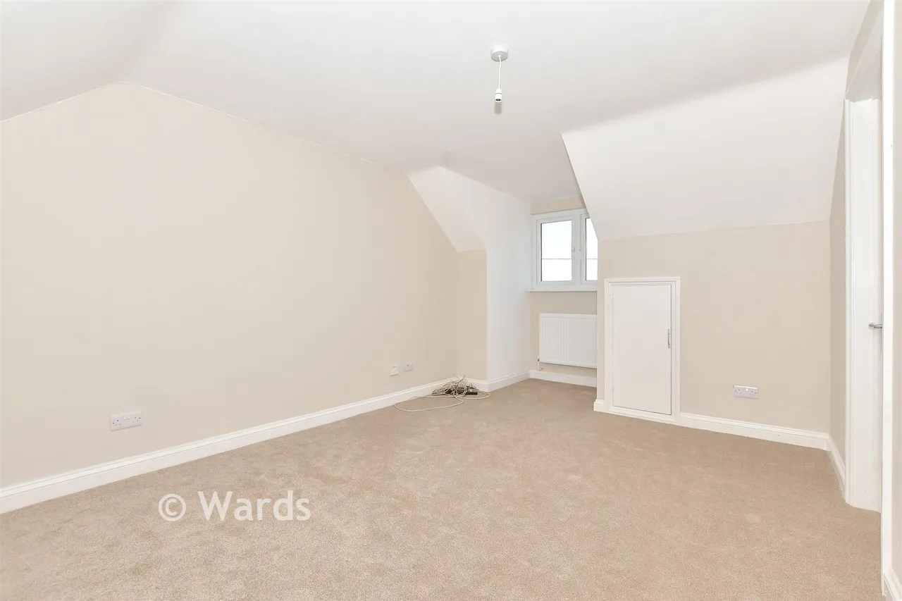 Manor Road, Lydd, TN29, photo 6