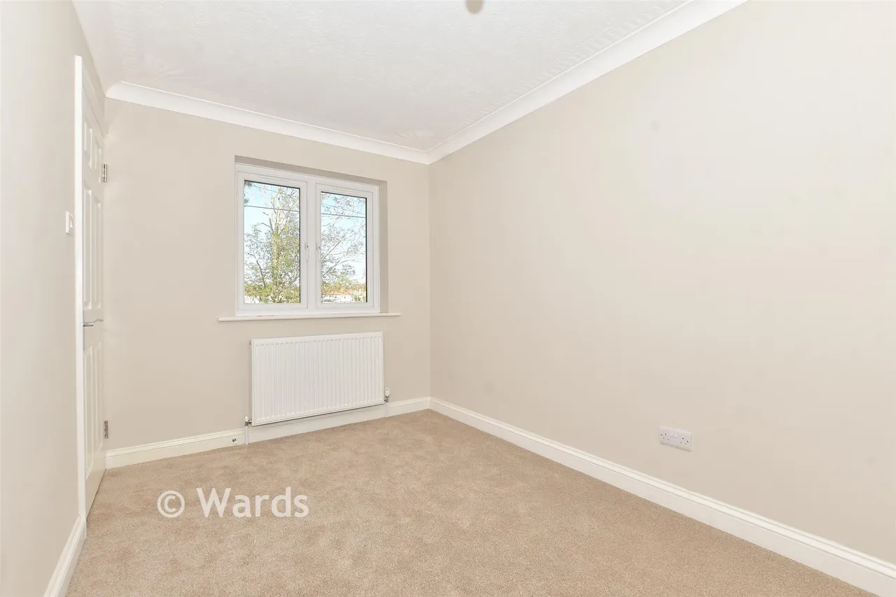 Manor Road, Lydd, TN29, photo 8