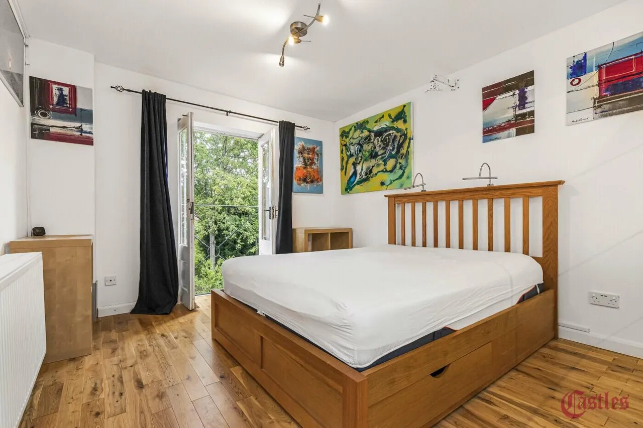 Coleridge Road, N8, photo 11