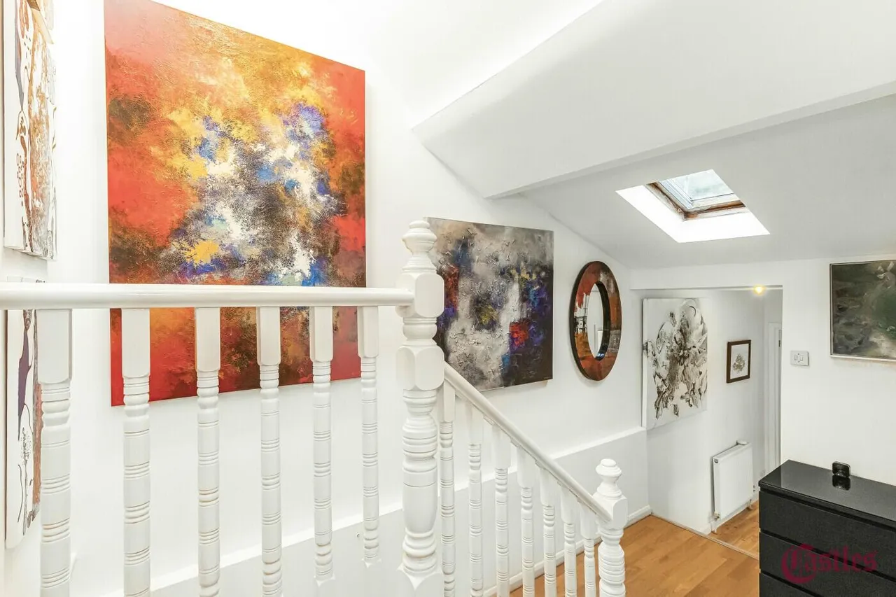 Coleridge Road, N8, photo 13
