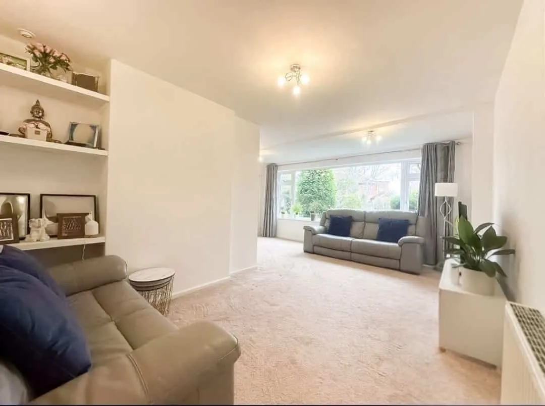 Bracken Way, Sutton Coldfield, Sutton Coldfield, B74 3PF, photo 2