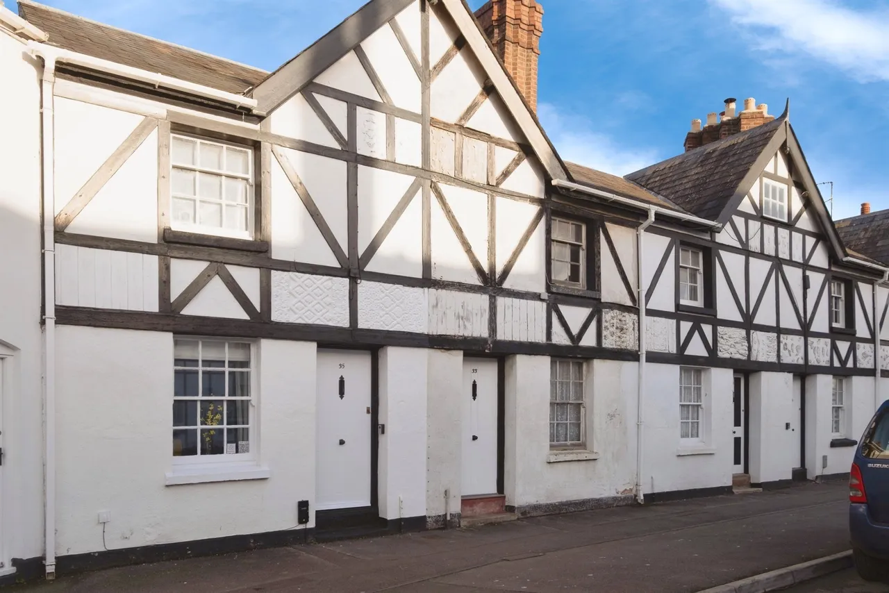 2 bed house for sale, Drybridge Street, Monmouth, NP25