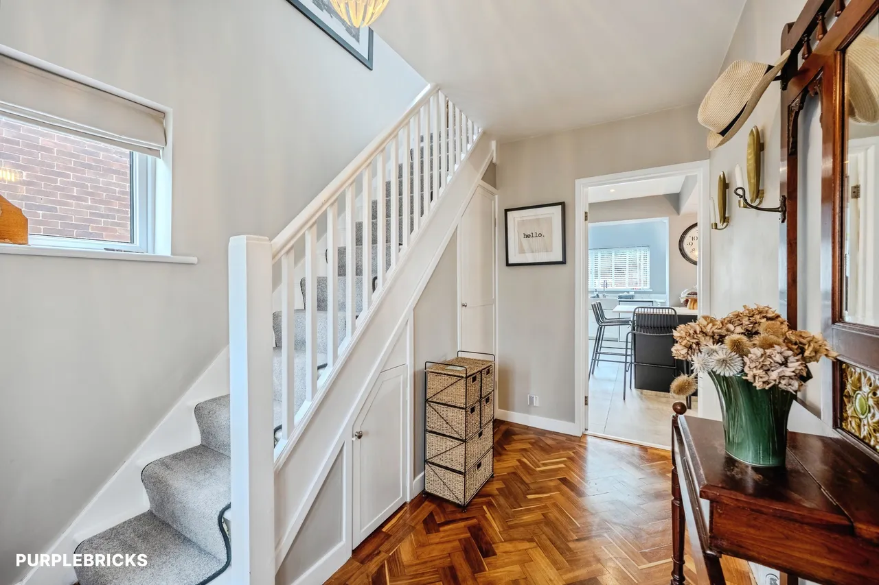 Laurel Road, Newport, NP10, photo 2