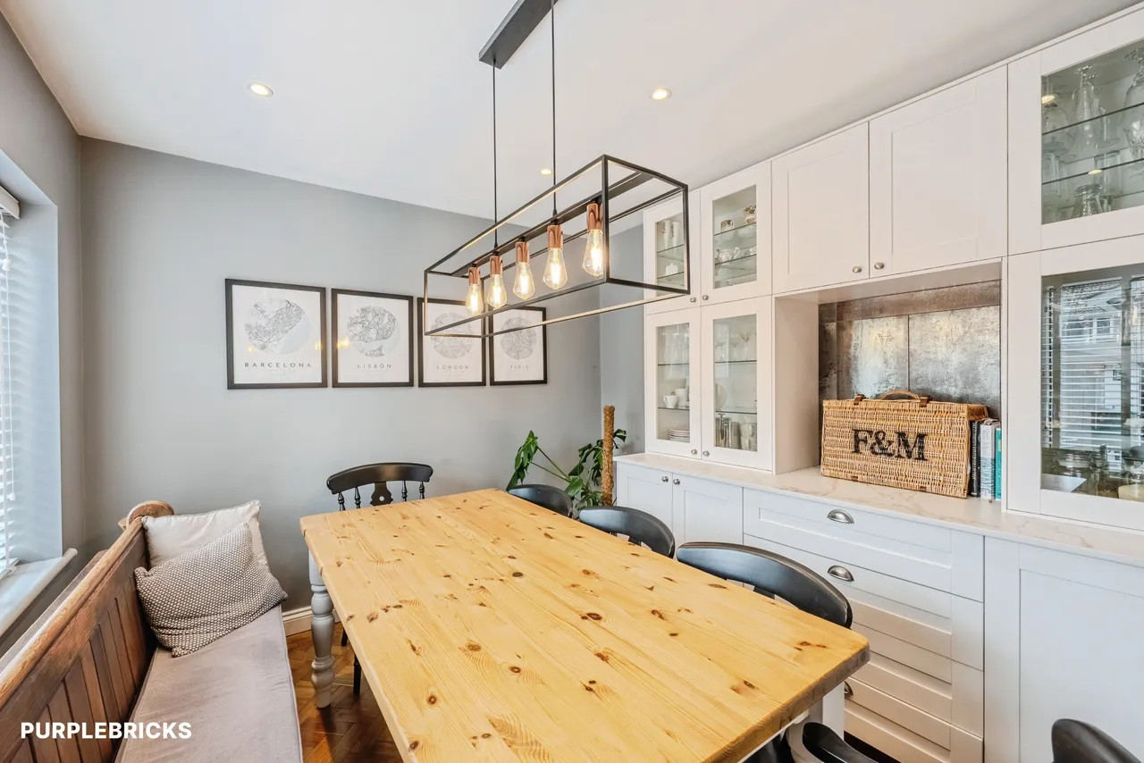 Laurel Road, Newport, NP10, photo 11