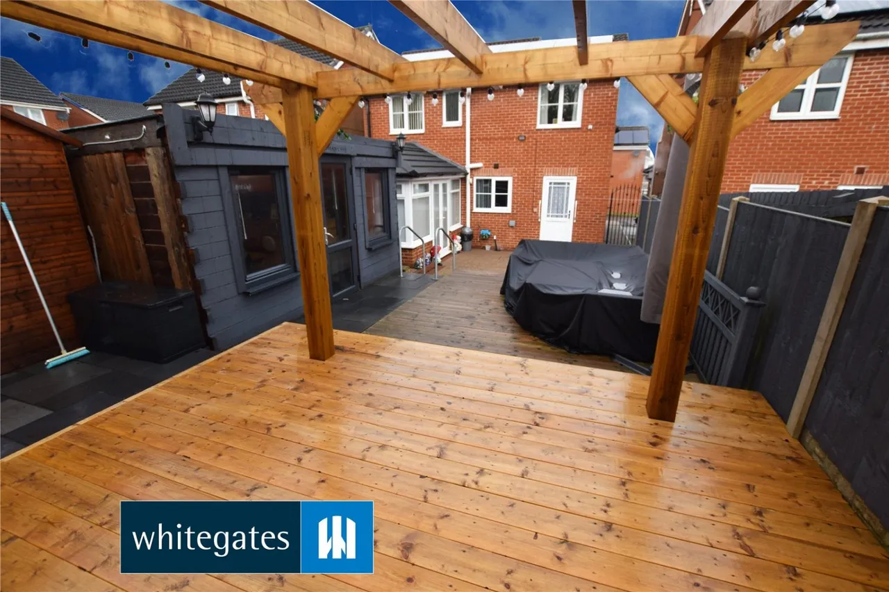 Tanglewood, Leeds, LS11, photo 26