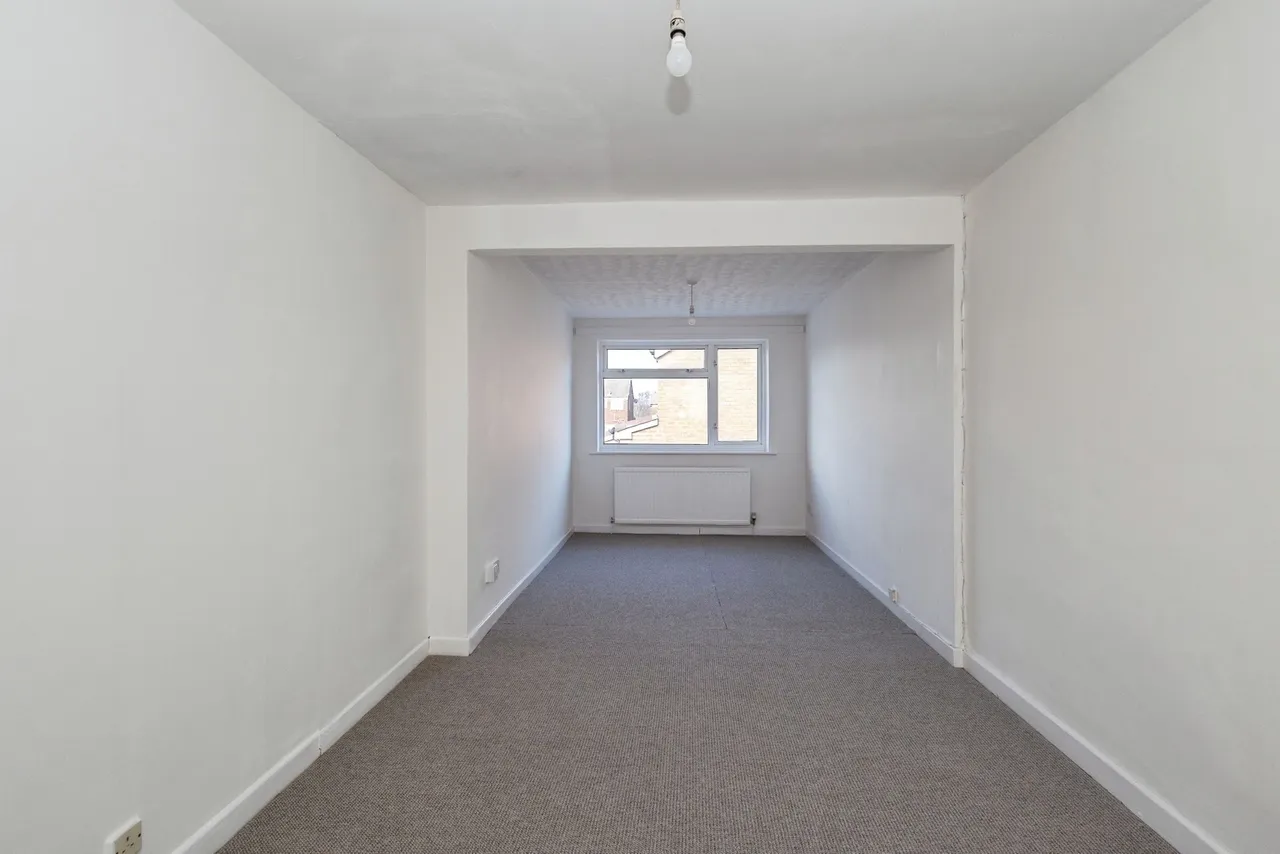 Carlisle Crescent, Ashton-under-Lyne, Greater Manchester, OL6, photo 9