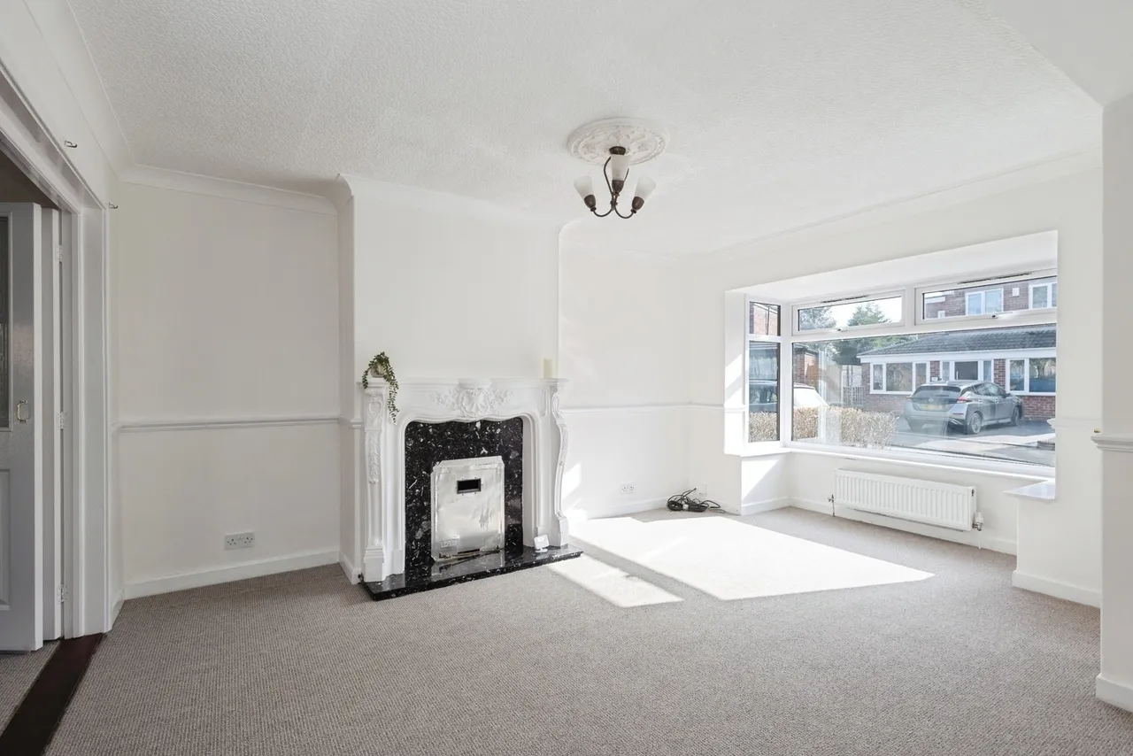 Carlisle Crescent, Ashton-under-Lyne, Greater Manchester, OL6, photo 3