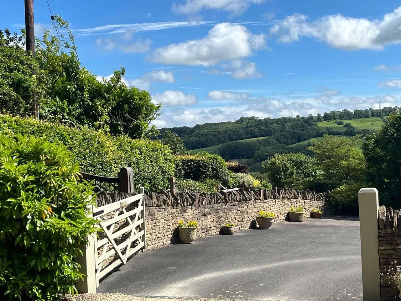 Maugersbury, Stow-On-The-Wold, Gloucestershire, GL54 1HR, photo 3