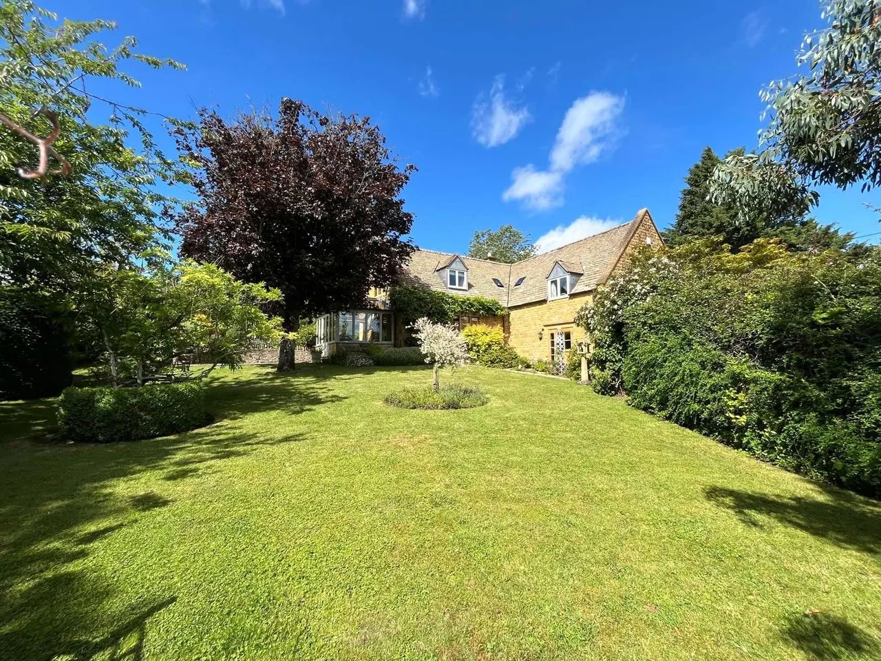Maugersbury, Stow-On-The-Wold, Gloucestershire, GL54 1HR, photo 12