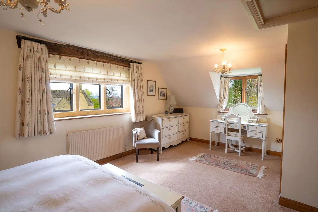 Maugersbury, Stow-On-The-Wold, Gloucestershire, GL54 1HR, photo 8