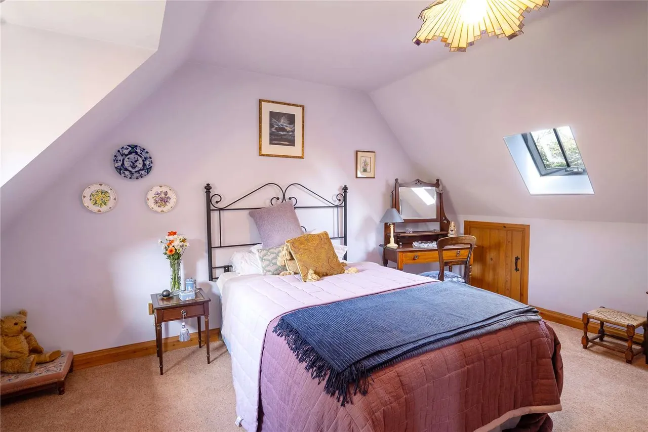 Maugersbury, Stow-On-The-Wold, Gloucestershire, GL54 1HR, photo 10