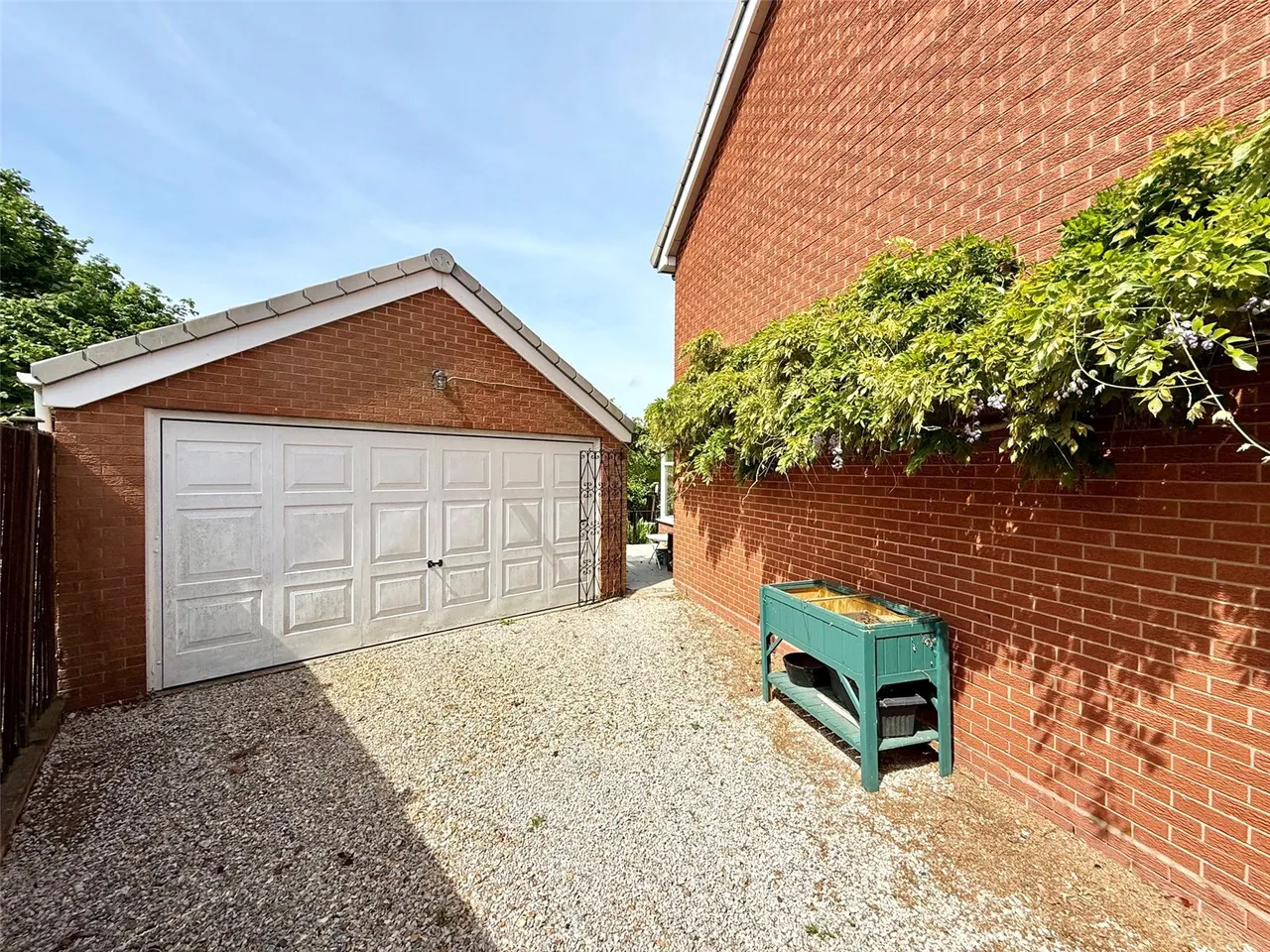 Astley Court, Stourport-on-Severn, Worcestershire, DY13 0JU, photo 11