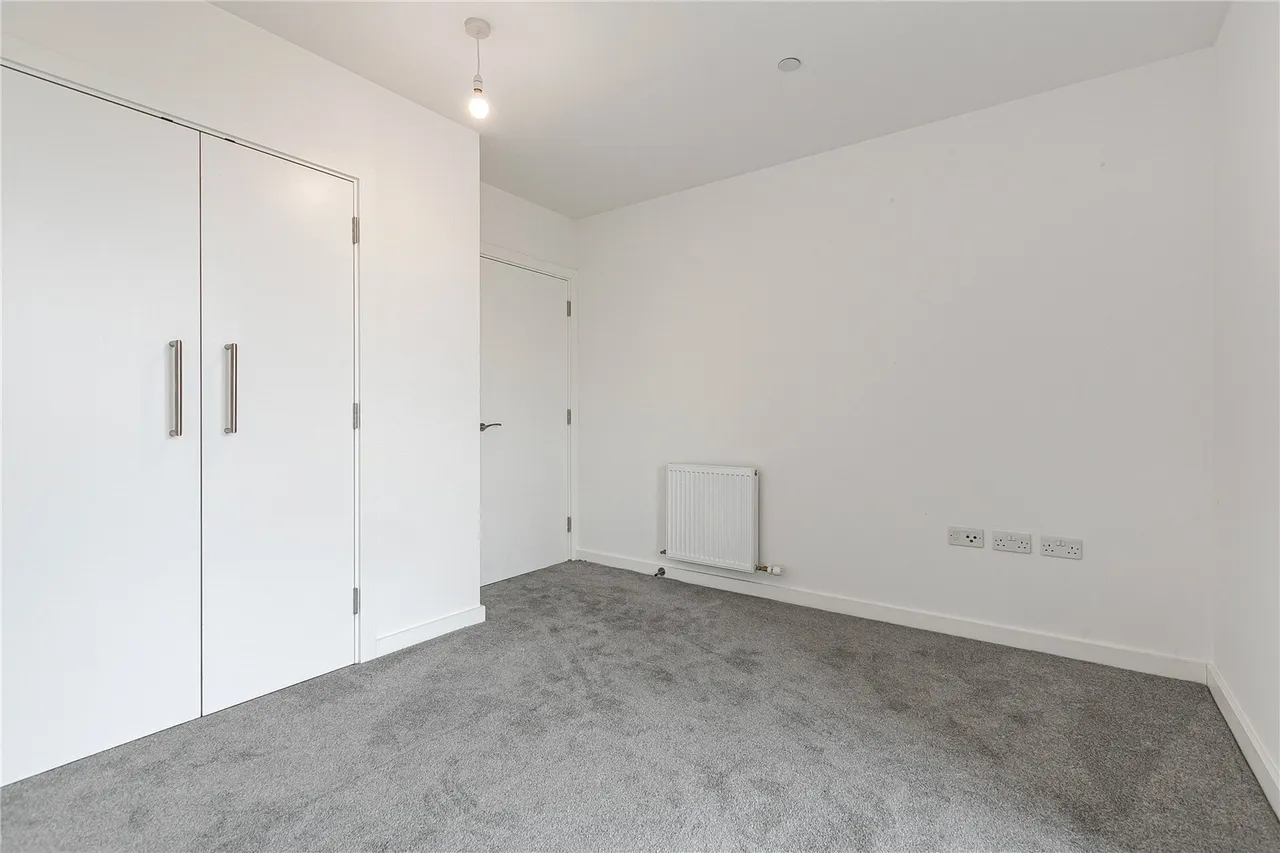 Commerce Road, Brentford, TW8, photo 6