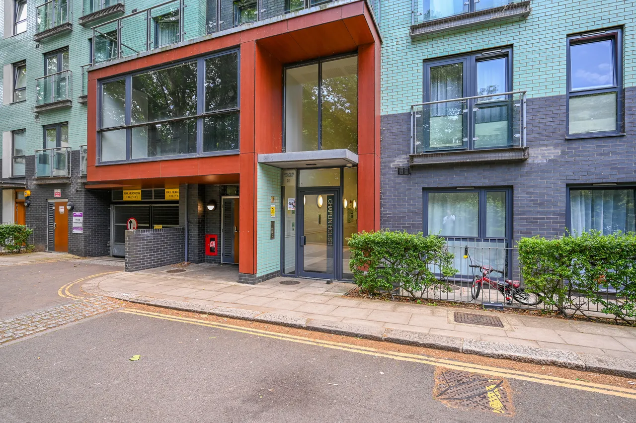 Flat 25, Chaplin House, All Saints Road, London, photo 7