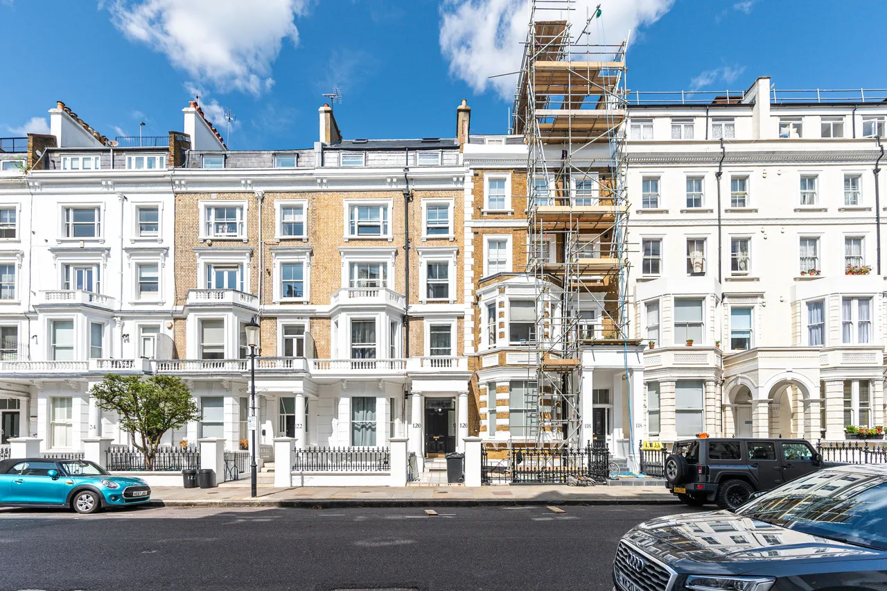 flat to rent, London, W8