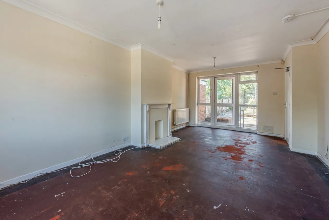 Fivefields Road, Highcliffe, Winchester, photo 2