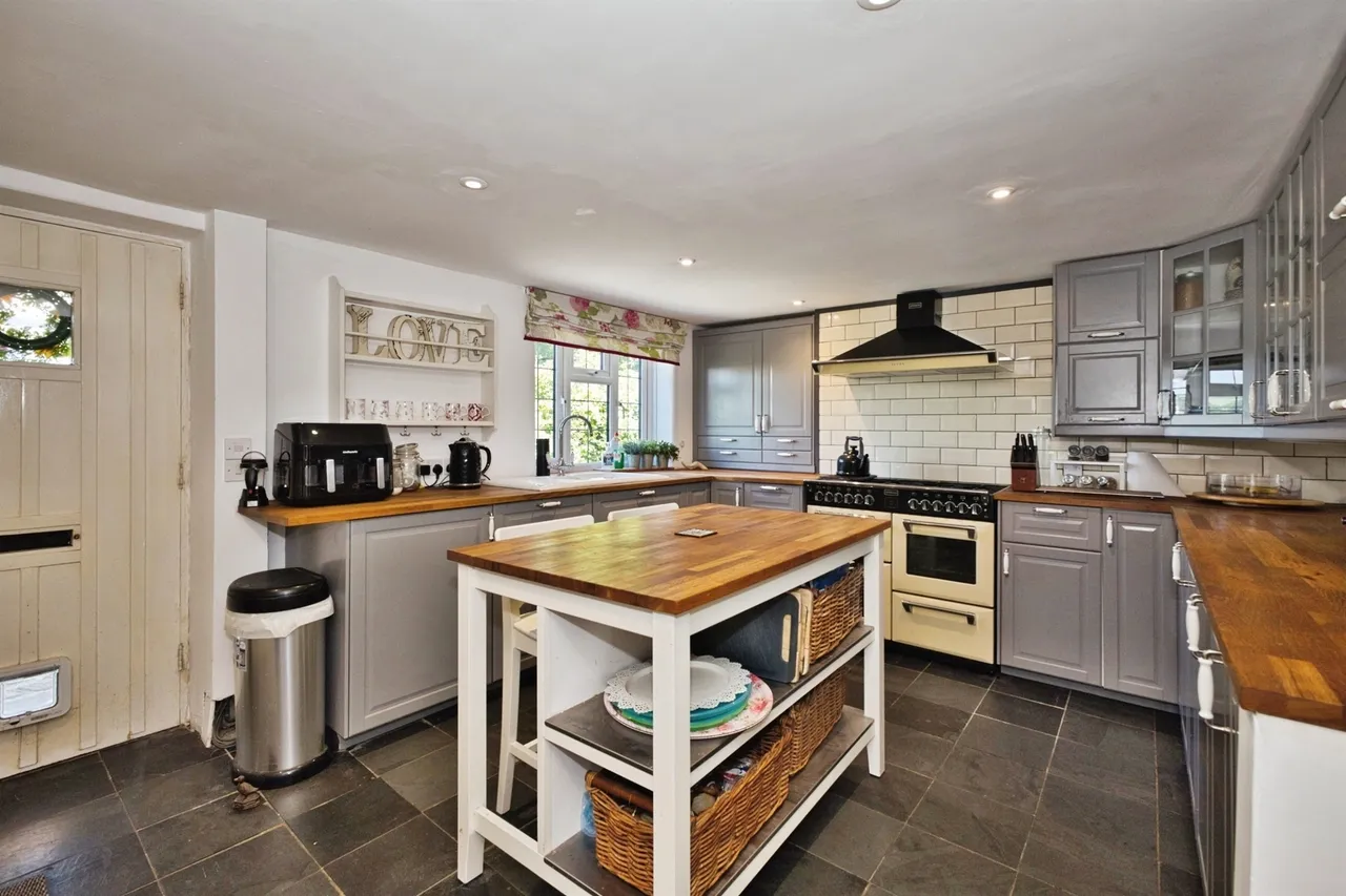 North Lane, Hardington Mandeville, YEOVIL, photo 2