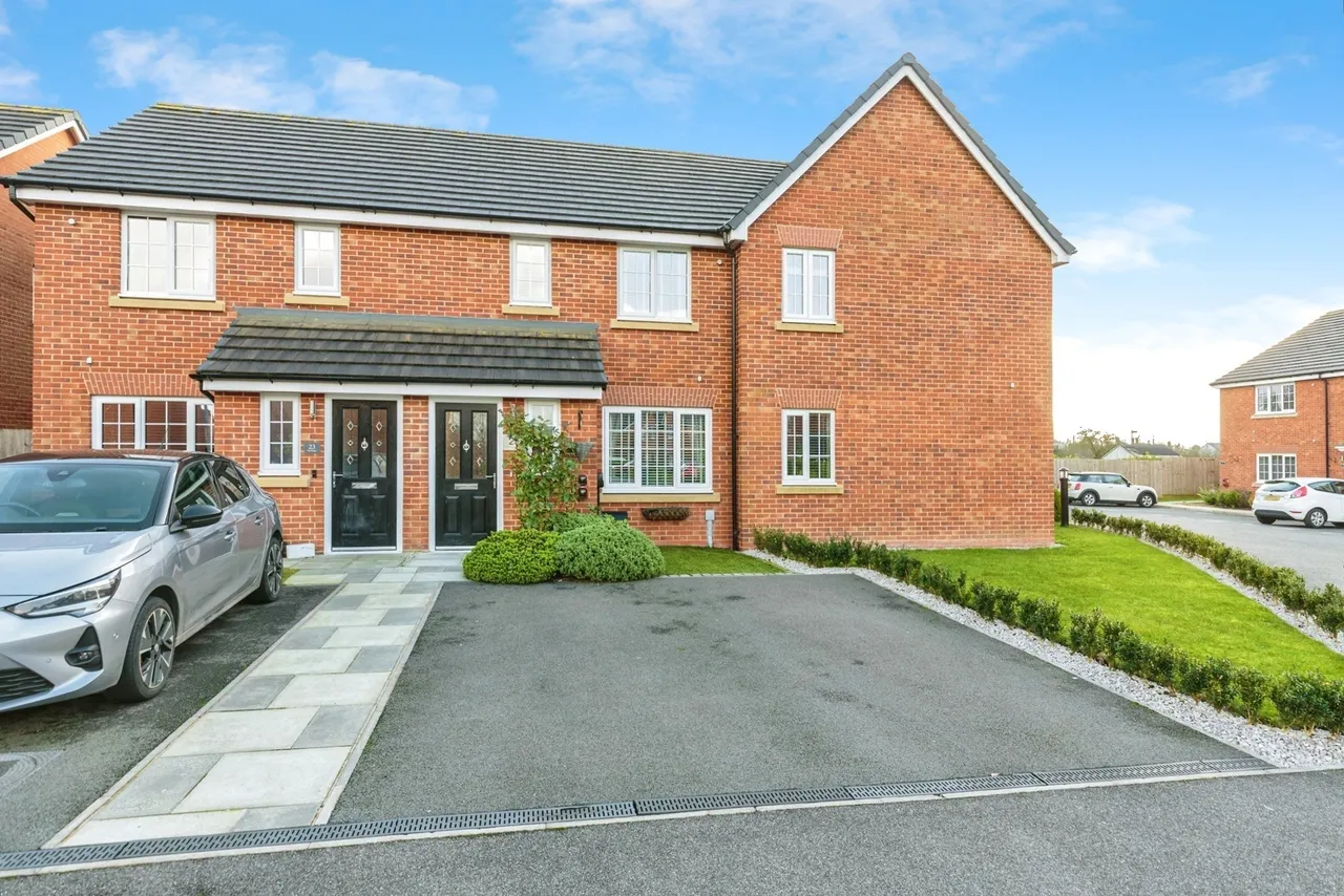 3 bed house for sale, The Sidings, Barton, PR3