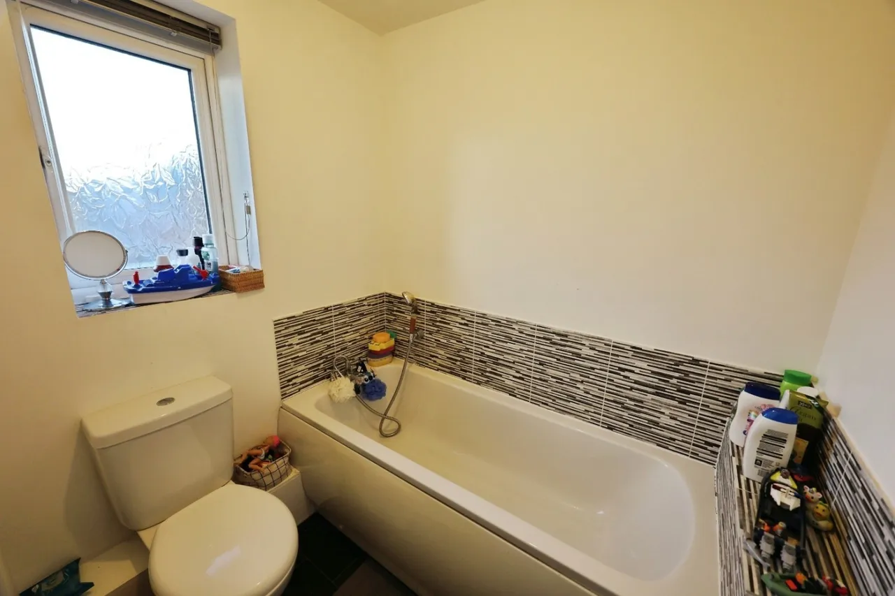 St. Aidans Way, Chilton, DL17, photo 10