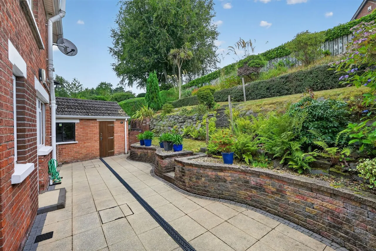 Hillside Drive, Belfast, BT9, photo 25