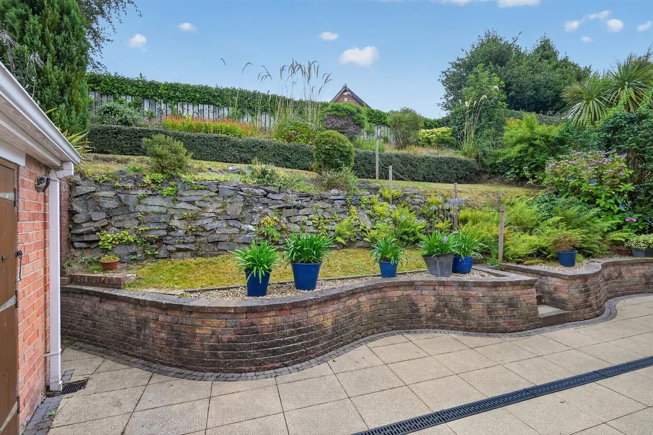 Hillside Drive, Belfast, BT9, photo 24