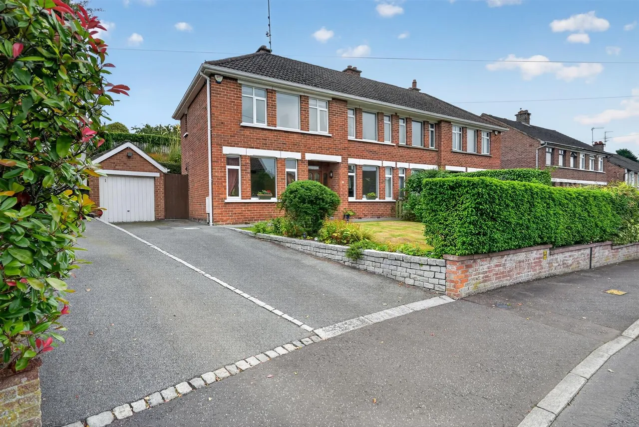 4 bed house for sale, Hillside Drive, Belfast, BT9