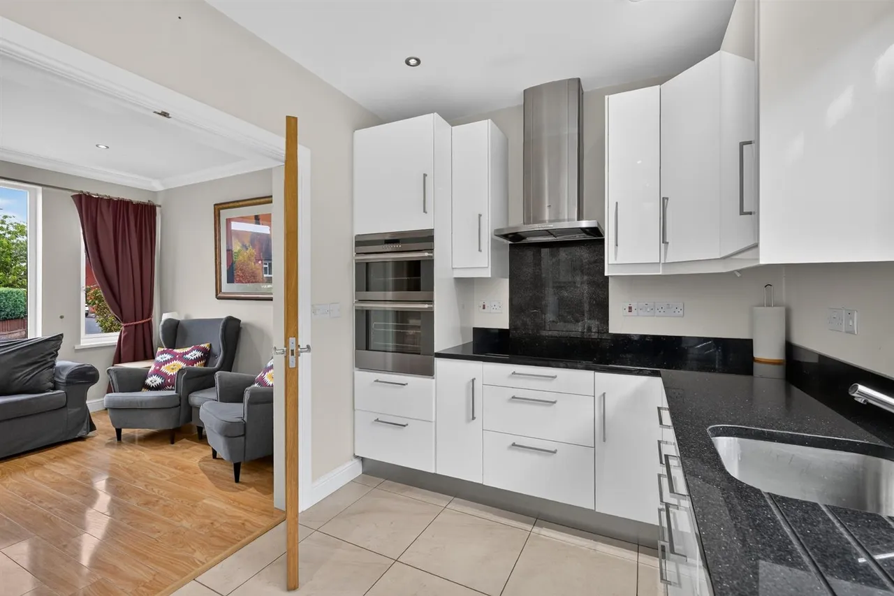 Hillside Drive, Belfast, BT9, photo 13