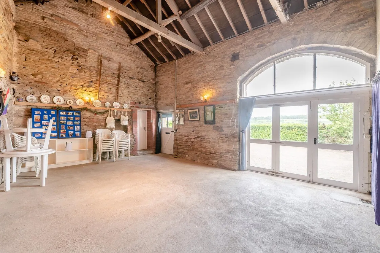 Lumb Lane, Castle Hill, HD4, photo 21