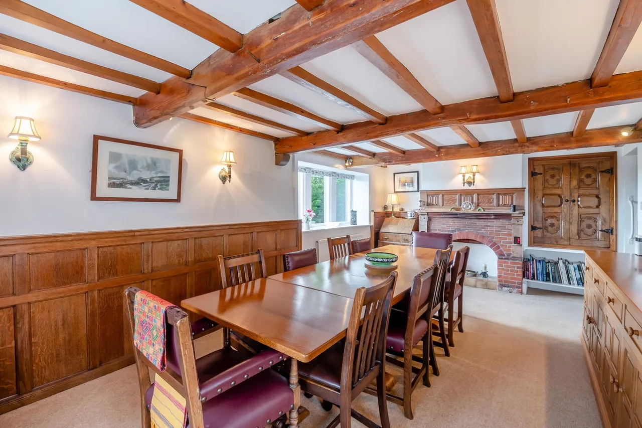 Lumb Lane, Castle Hill, HD4, photo 14