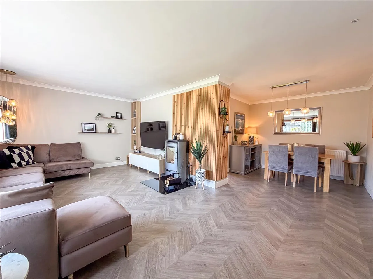 Livingstone Gardens, Larkhall, Larkhall, ML9 2EG, photo 2