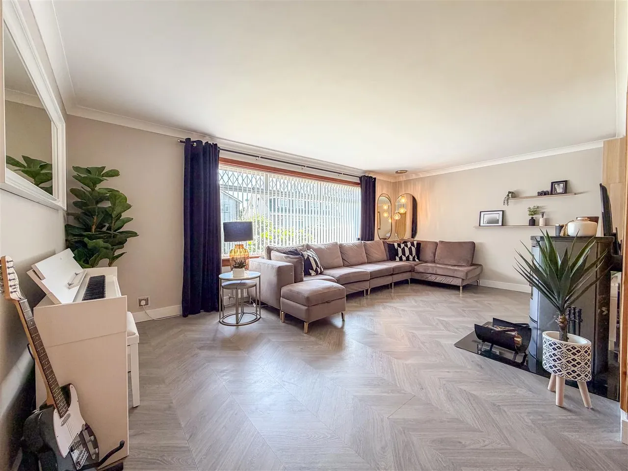Livingstone Gardens, Larkhall, Larkhall, ML9 2EG, photo 4