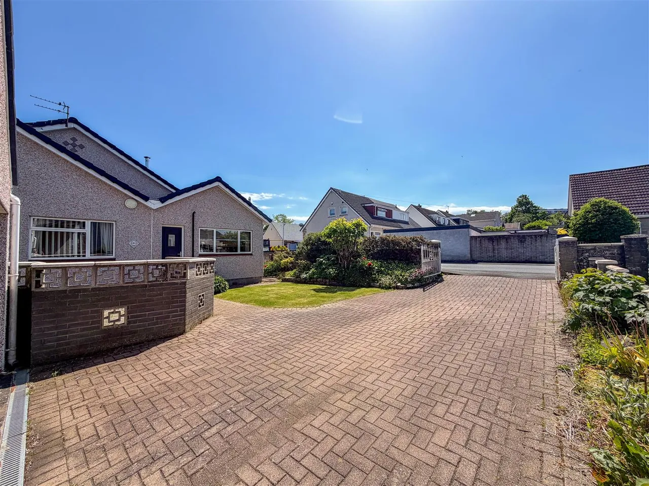 Livingstone Gardens, Larkhall, Larkhall, ML9 2EG, photo 36