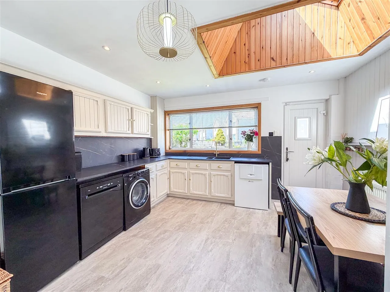 Livingstone Gardens, Larkhall, Larkhall, ML9 2EG, photo 12