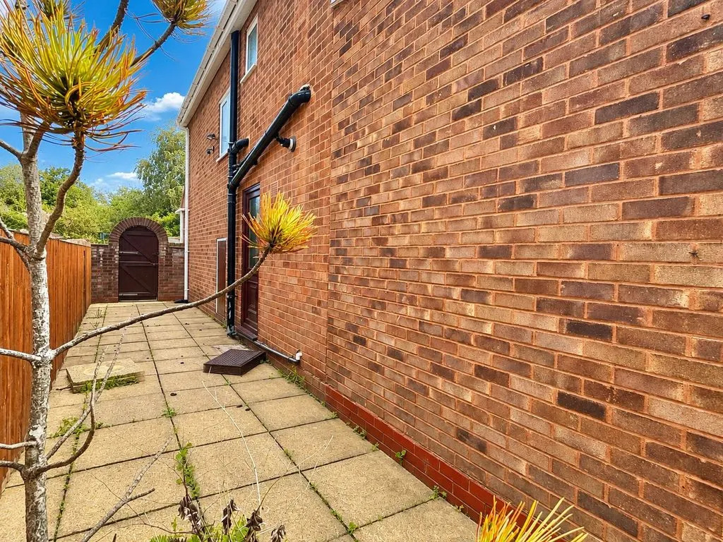 Monksfield Avenue, Great Barr, B43, photo 31